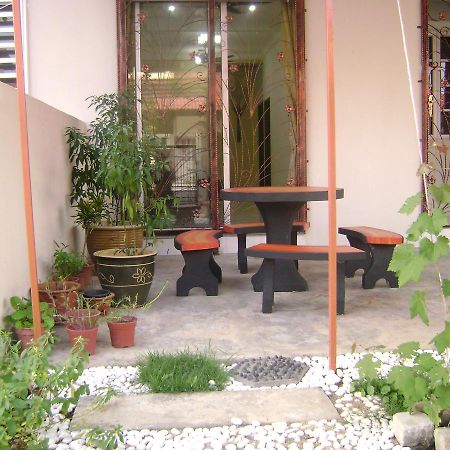 Homestay Amsyarah Seri Iskandar Exterior photo